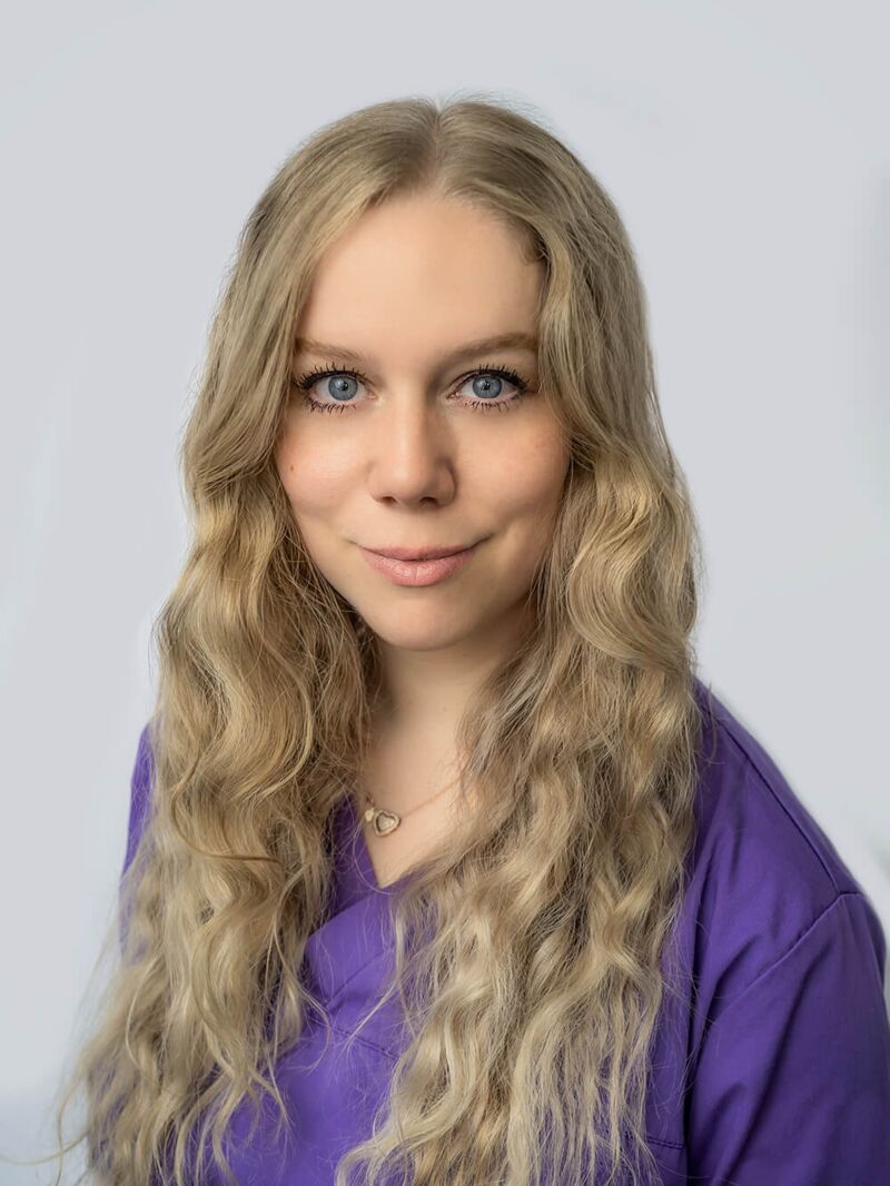 Elisa Zinkhan | Assistenz der Praxisleitung, Teamleitung an der Anmeldung, Verwaltung